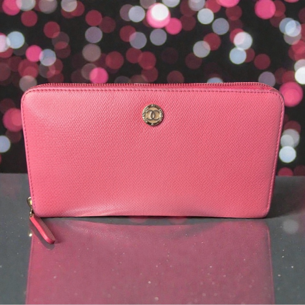 CHANEL Pink Zip-Around Leather Wallet with Gold CC Logo